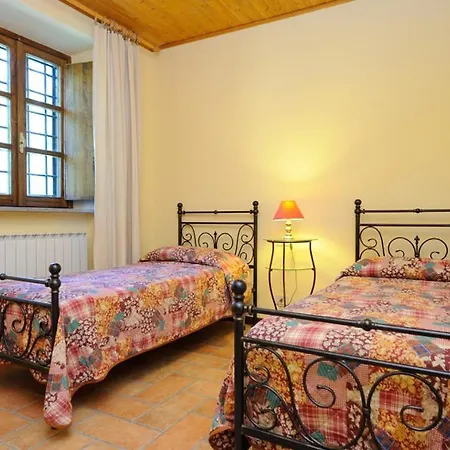 Apartamento Sigliano Sleeps 4 Pool Wifi T763178