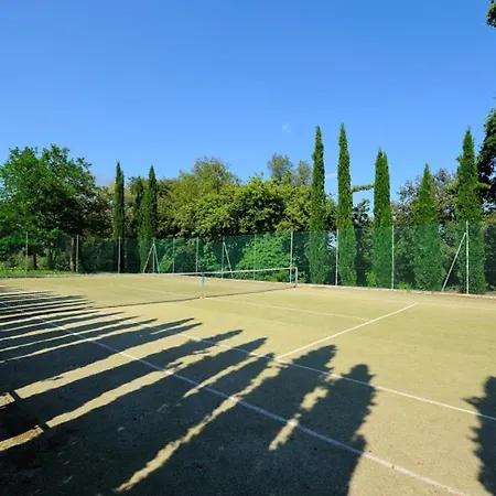 Sigliano Sleeps 4 Pool Wifi T763178 Appartement *